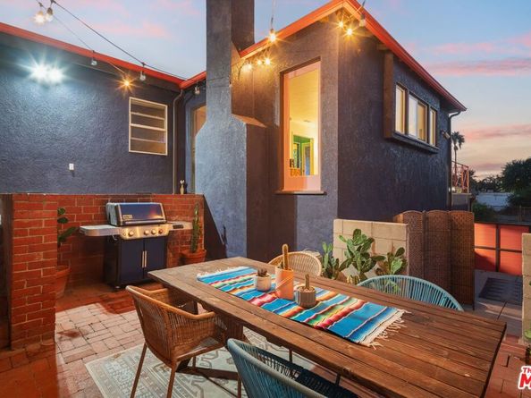 1812 S Dunsmuir Avenue, Los Angeles CA 90019