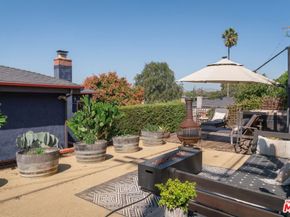 1812 S Dunsmuir Avenue, Los Angeles CA 90019