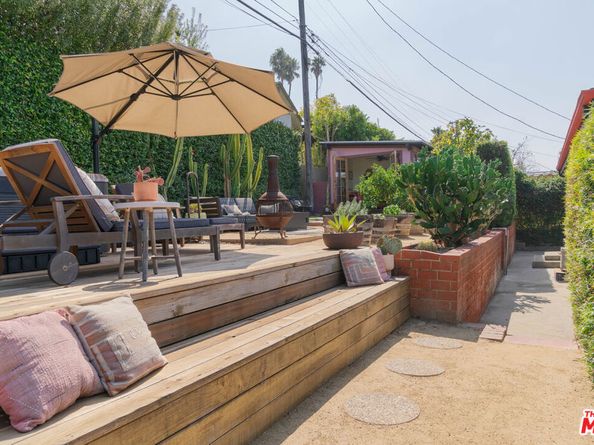 1812 S Dunsmuir Avenue, Los Angeles CA 90019