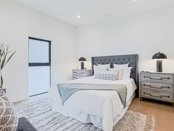 4801 Carpenter Avenue, Valley Village CA 91607