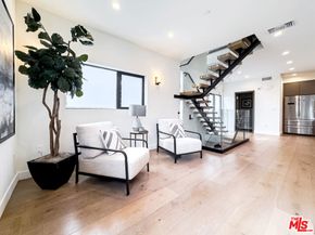 4801 Carpenter Avenue, Valley Village CA 91607