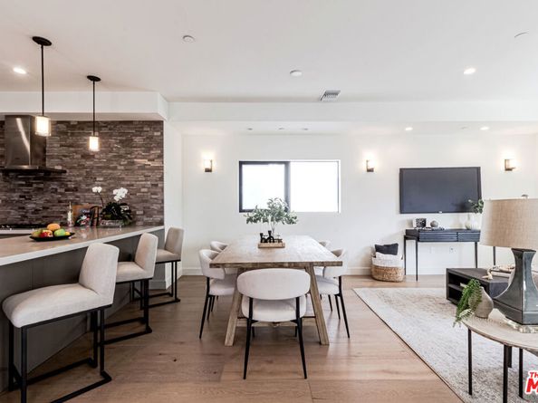 4801 Carpenter Avenue, Valley Village CA 91607