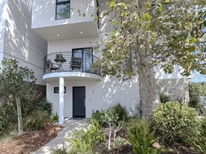 4801 Carpenter Avenue, Valley Village CA 91607