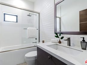 4801 Carpenter Avenue, Valley Village CA 91607