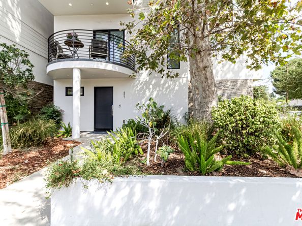4801 Carpenter Avenue, Valley Village CA 91607