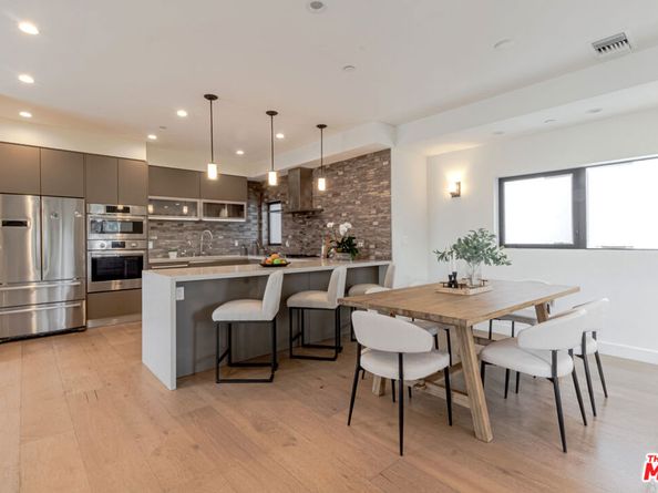 4801 Carpenter Avenue, Valley Village CA 91607