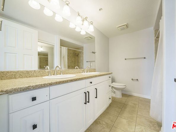 1401 S St Andrews Place 201, Los Angeles CA 90019