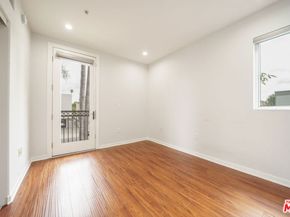 1401 S St Andrews Place 201, Los Angeles CA 90019