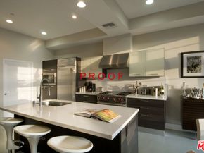 2216 Main Street 8 Units, Santa Monica CA 90405