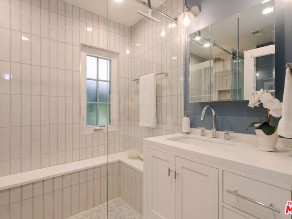 2055 Outpost Drive, Los Angeles CA 90068