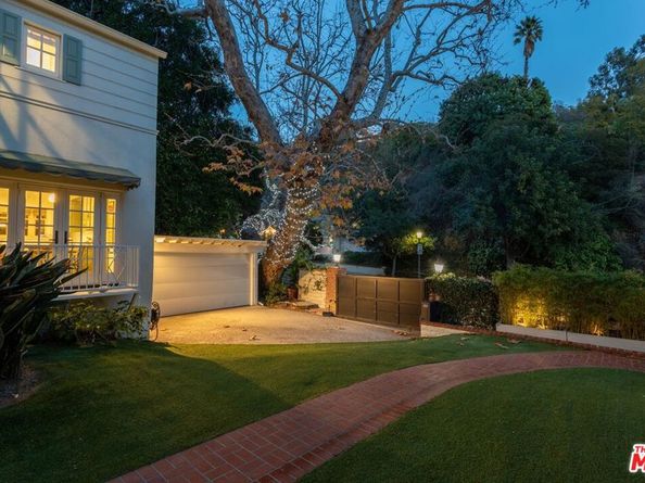 2055 Outpost Drive, Los Angeles CA 90068
