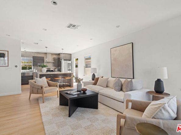 7832 Bleriot Avenue, Los Angeles CA 90045
