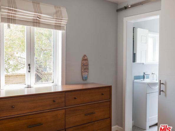 3003 Grand Canal, Venice CA 90291