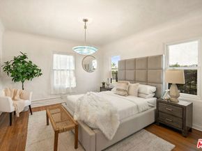 2124 Glyndon Avenue, Venice CA 90291