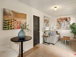 2124 Glyndon Avenue, Venice CA 90291
