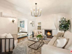 2124 Glyndon Avenue, Venice CA 90291