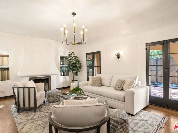 2124 Glyndon Avenue, Venice CA 90291