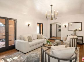 2124 Glyndon Avenue, Venice CA 90291
