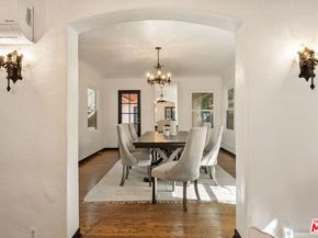 2124 Glyndon Avenue, Venice CA 90291