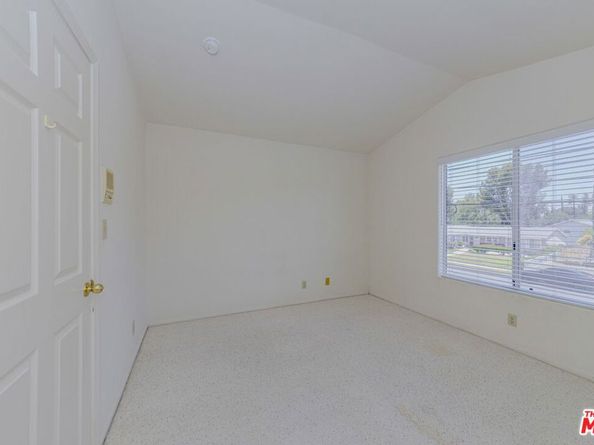 7442 Bobbyboyar Avenue, West Hills CA 91307