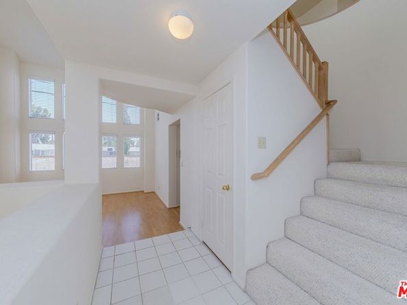 7442 Bobbyboyar Avenue, West Hills CA 91307