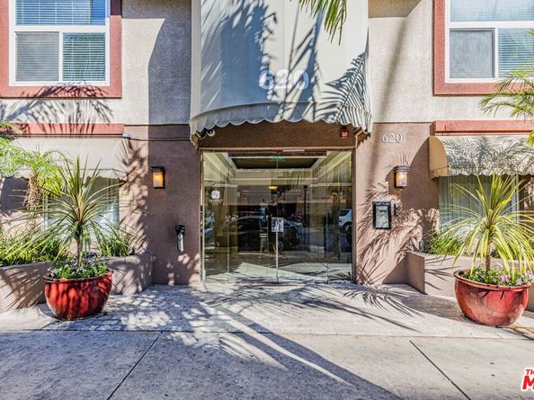 620 S Gramercy Place 239, Los Angeles CA 90005