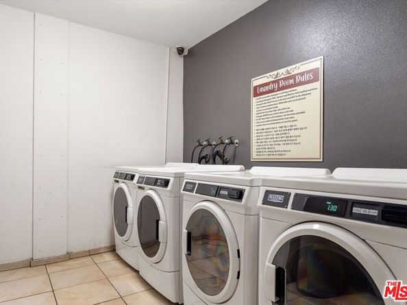 620 S Gramercy Place 239, Los Angeles CA 90005