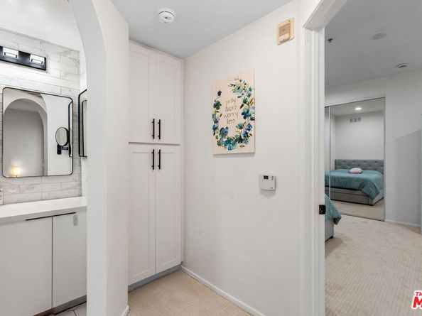 620 S Gramercy Place 239, Los Angeles CA 90005