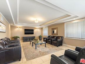 620 S Gramercy Place 239, Los Angeles CA 90005