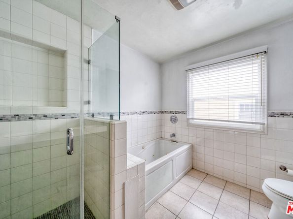 1677 S Harvard Boulevard, Los Angeles CA 90006