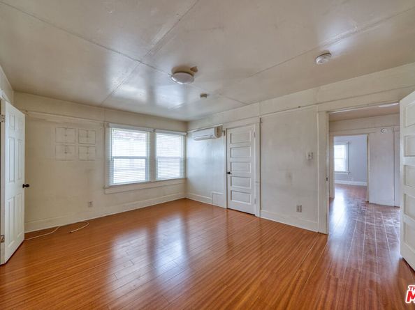 1677 S Harvard Boulevard, Los Angeles CA 90006