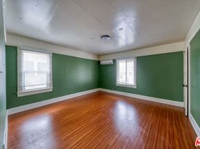 1677 S Harvard Boulevard, Los Angeles CA 90006