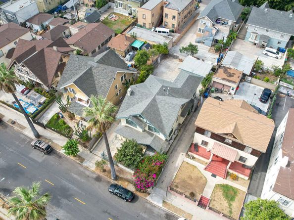 1677 S Harvard Boulevard, Los Angeles CA 90006