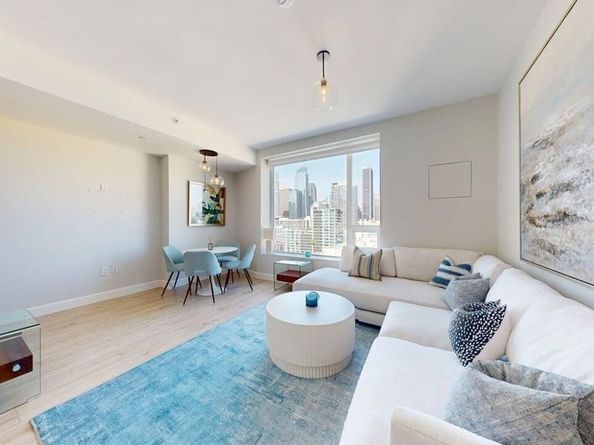1050 S Grand Avenue 1206, Los Angeles CA 90015