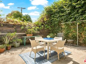 1337 S Cloverdale Avenue, Los Angeles CA 90019