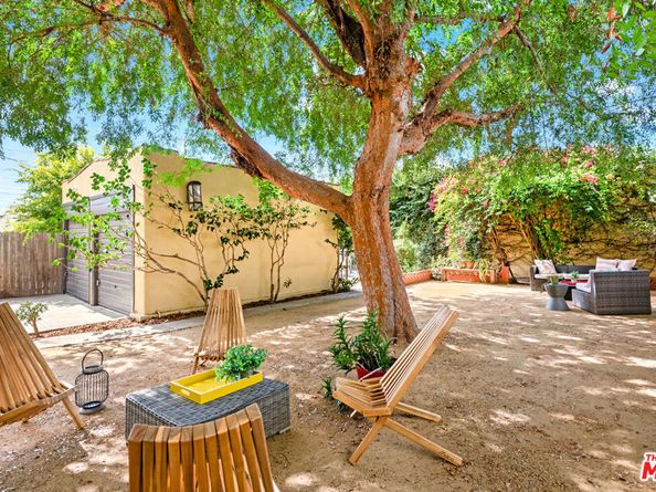 1337 S Cloverdale Avenue, Los Angeles CA 90019