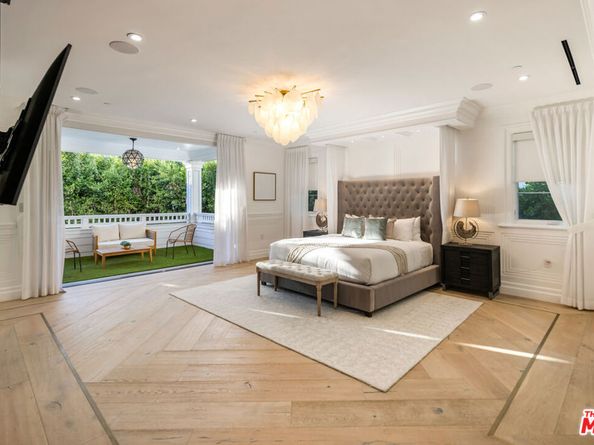 843 N Spaulding Avenue, Los Angeles CA 90046