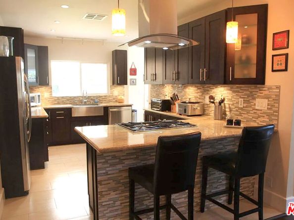 580 Lillian Way, Los Angeles CA 90004