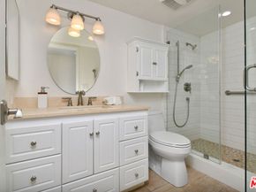 10409 Riverside Drive 204, Toluca Lake CA 91602