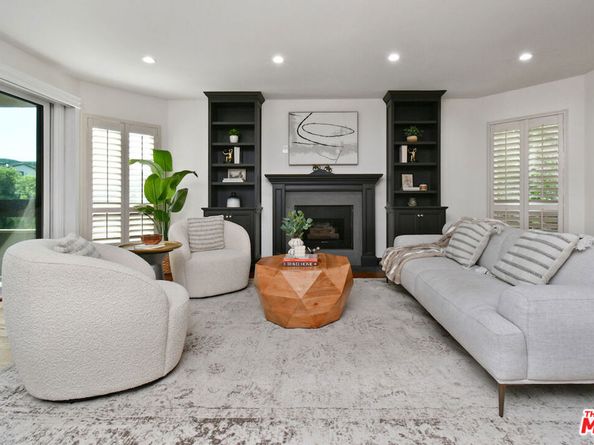 10409 Riverside Drive 204, Toluca Lake CA 91602
