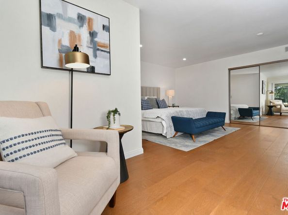 10409 Riverside Drive 204, Toluca Lake CA 91602