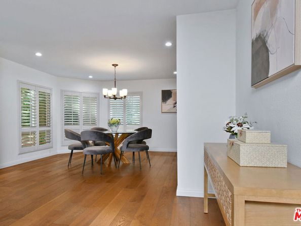 10409 Riverside Drive 204, Toluca Lake CA 91602