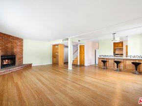 2412 Ocean Avenue 2, Venice CA 90291