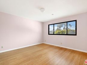 2412 Ocean Avenue 2, Venice CA 90291