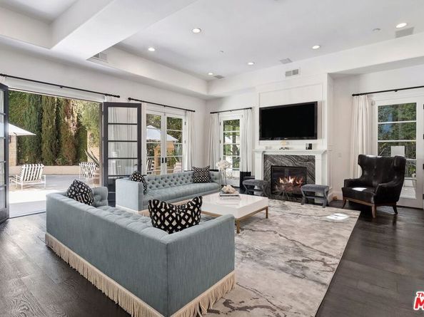 1600 Clear View Drive, Beverly Hills CA 90210