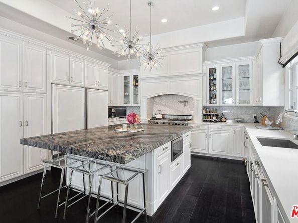 1600 Clear View Drive, Beverly Hills CA 90210