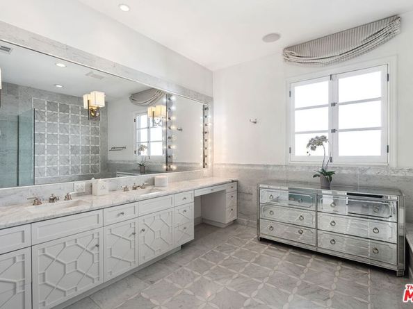 1600 Clear View Drive, Beverly Hills CA 90210