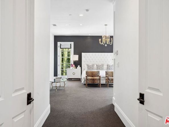 1600 Clear View Drive, Beverly Hills CA 90210