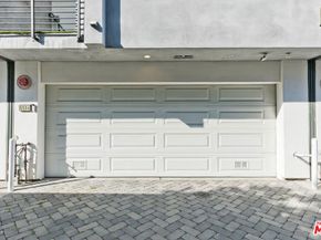 5504 W Olympic Boulevard, Los Angeles CA 90036