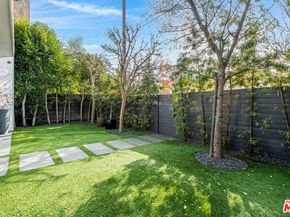 1620 Electric Avenue, Venice CA 90291